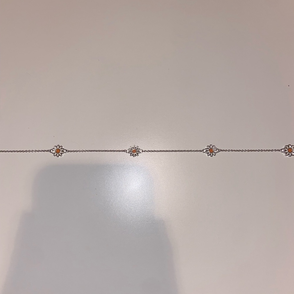 Puravida Daisy Choker